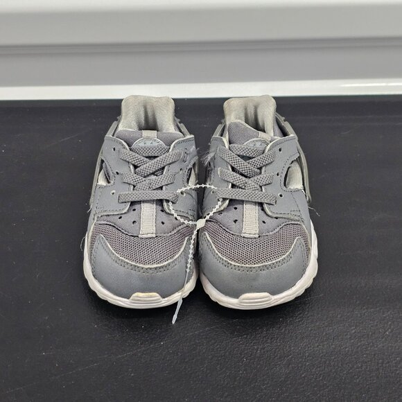 Nike Huarache Baby Gray Sneakers (4C) - Picture 7 of 11
